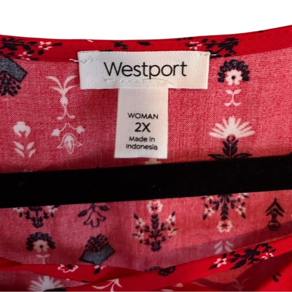 Westport Red, White, and Navy Sleeveless Blouse Size 2X - Picture 6 of 9